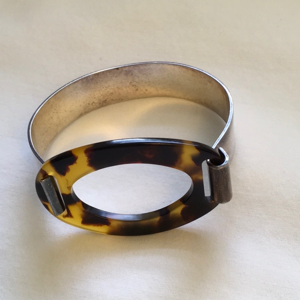 Tortoise shell bracelet